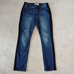 Cabi Distressed Jeans